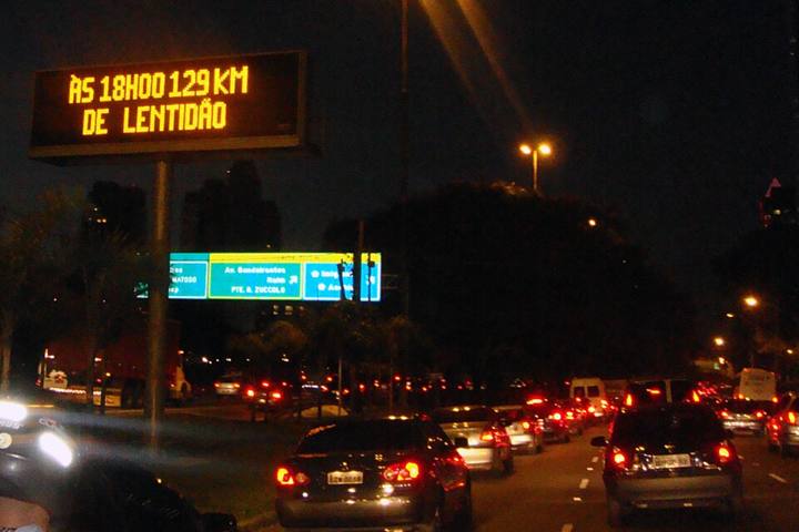 Congestionamento na Marginal Pinheiros, em São Paulo